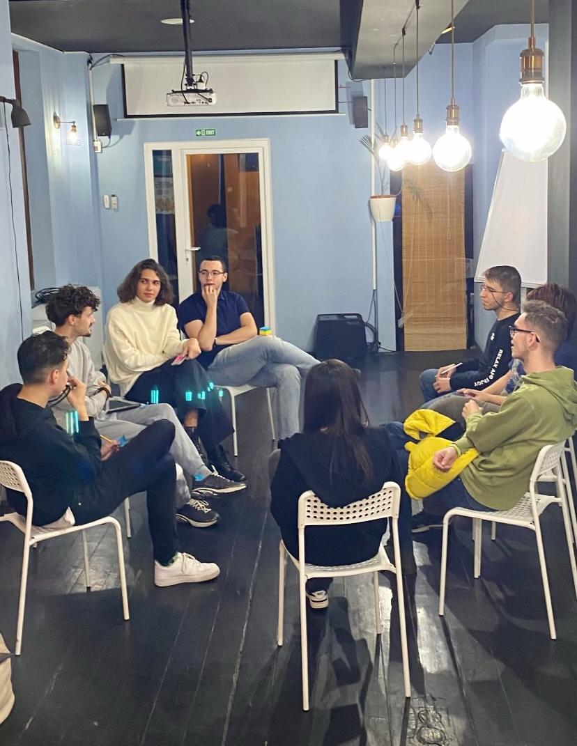 Atelier despre comunicarea verbală și non-verbală