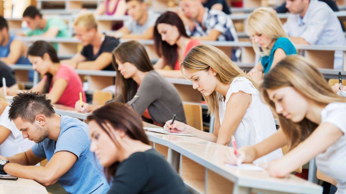 Exploring higher education opportunities in Romania