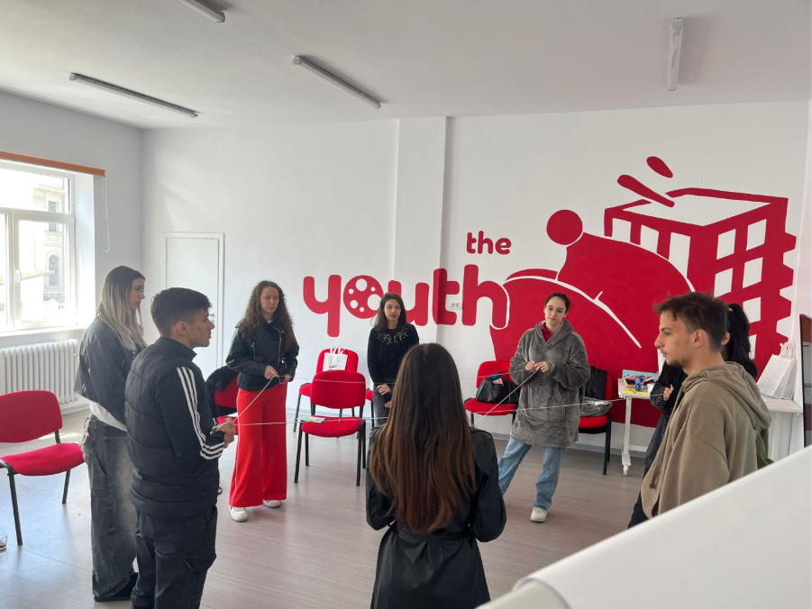 Cum devii o voce pentru tinerii din comunitatea ta 